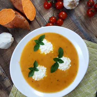 Tomaten-Süßkartoffel-Cremesuppe