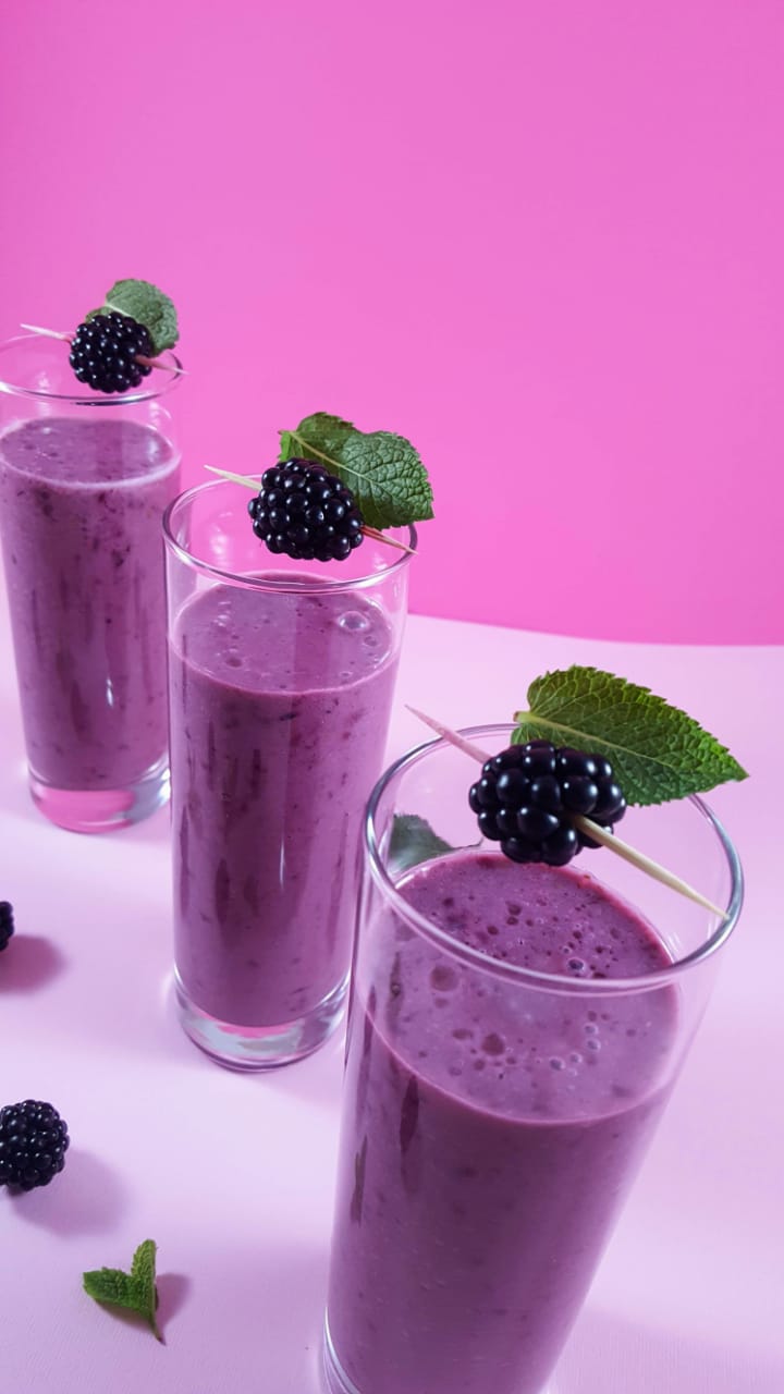 Smoothie aus Brombeeren